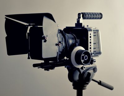 camera-2341279_1920 Video-Kamera